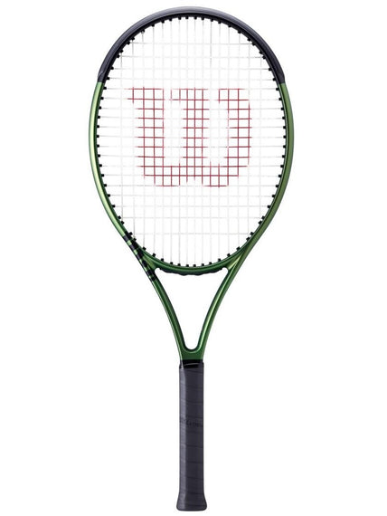 Wilson Blade 26 Junior v8